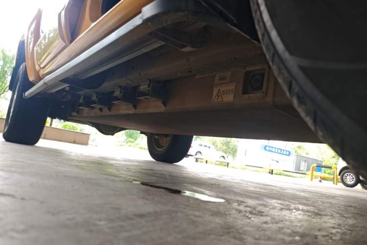 Used Foton EV 2022 National Glory Edition Multi-Purpose Truck Right Side Sill