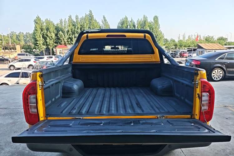 Used Foton EV 2022 National Glory Edition Multi-Purpose Truck Trunk