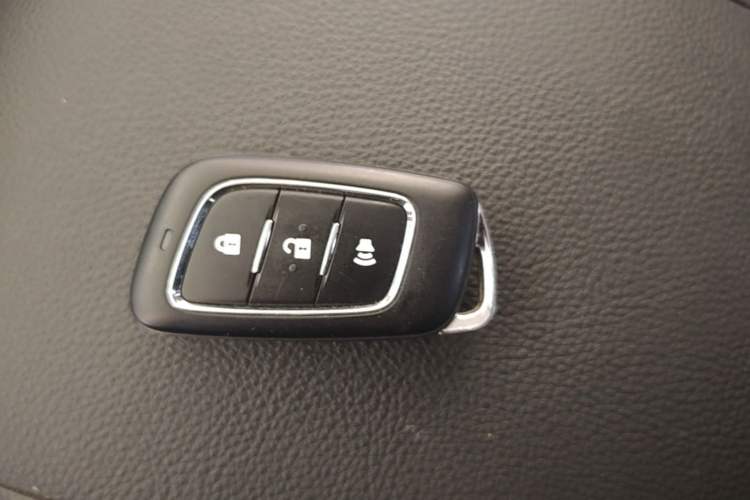 Used Foton EV 2022 Shengshi Edition Multipurpose Truck Vehicle Key