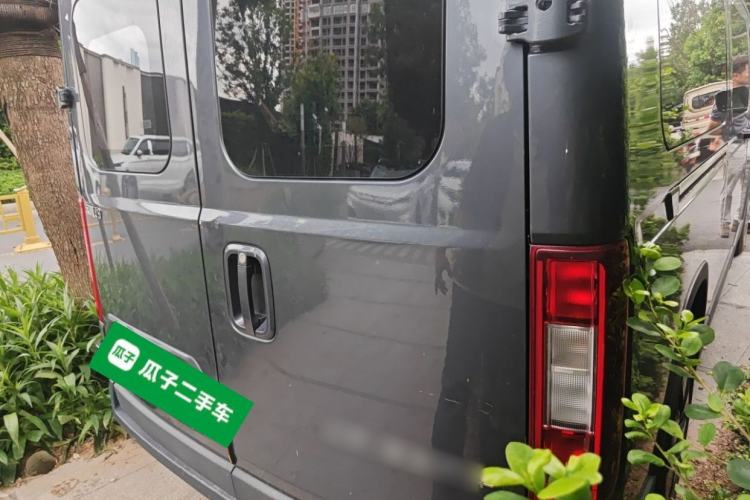 Used Foton Fengjing i9 2025 Model: Multi-Purpose Long-Wheelbase Front-Drive, CATL 66.67 kWh, Smart Journey Edition, Flat Roof, Single Tire, 6 Seats Rear Right 45 Deg