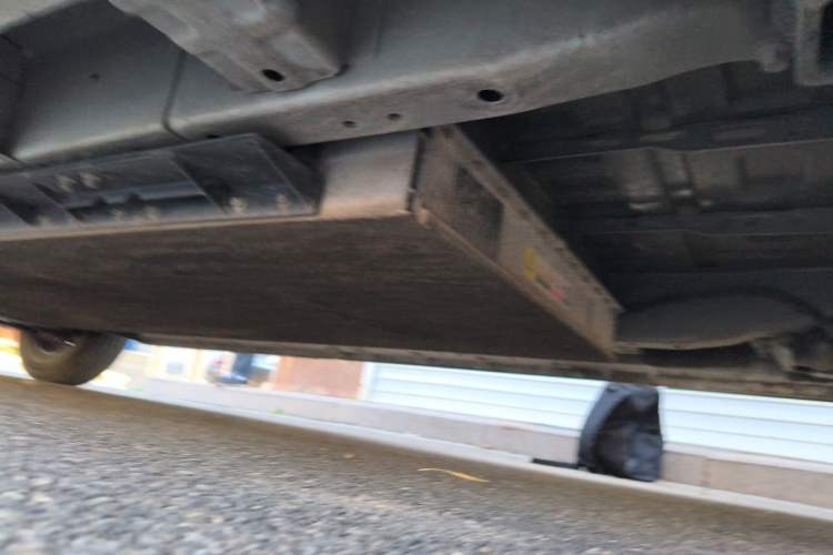 Used Foton Fengjing i9  Chassis Rear Left