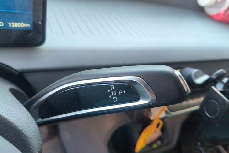 Used Foton Fengjing i9  Gear Lever