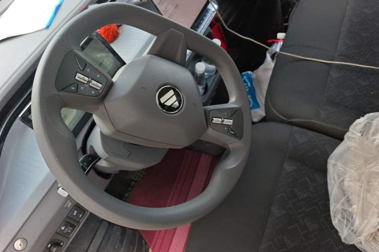 Used Foton Fengjing i9 2025 Model: i9+ Professional Logistics Long-Wheelbase Front-Drive, Aiyike 60.37 kWh, Smart Journey Edition, Flat Roof, Single Tire, 2 Seats Steering Wheel