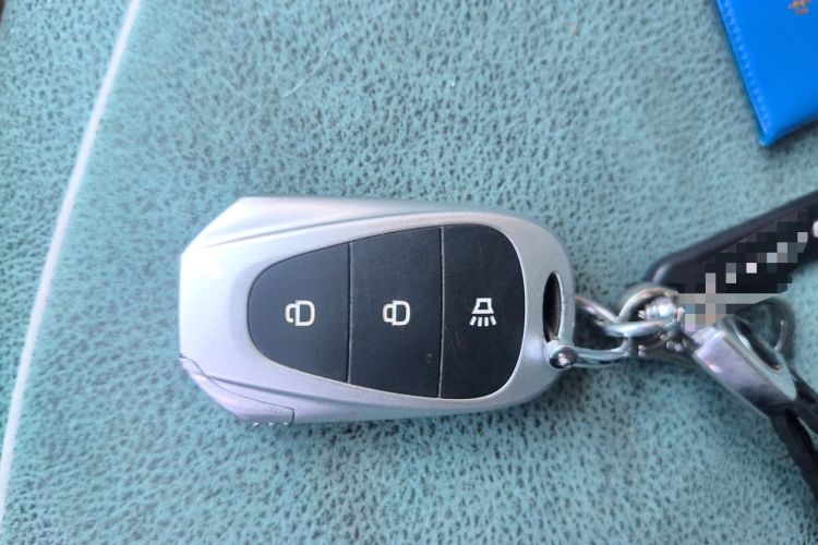 Used Foton Fengjing i9  Vehicle Key