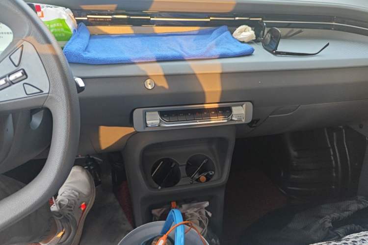 Used Foton Fengjing i9  Audio And AC Panel