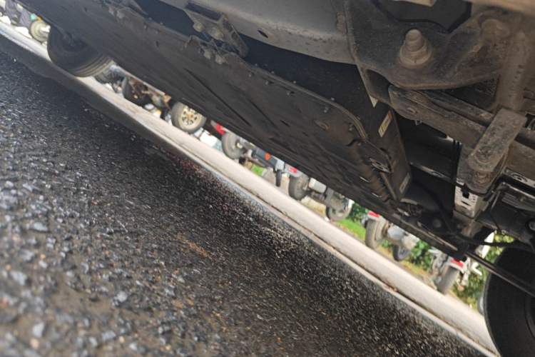 Used Foton Fengjing i9  Chassis Rear Left