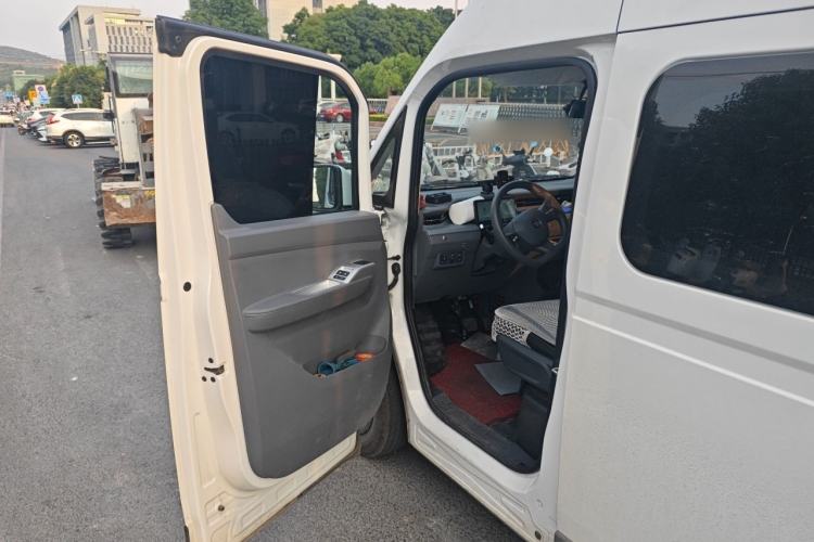 Used Foton Fengjing i9  Driver Seat
