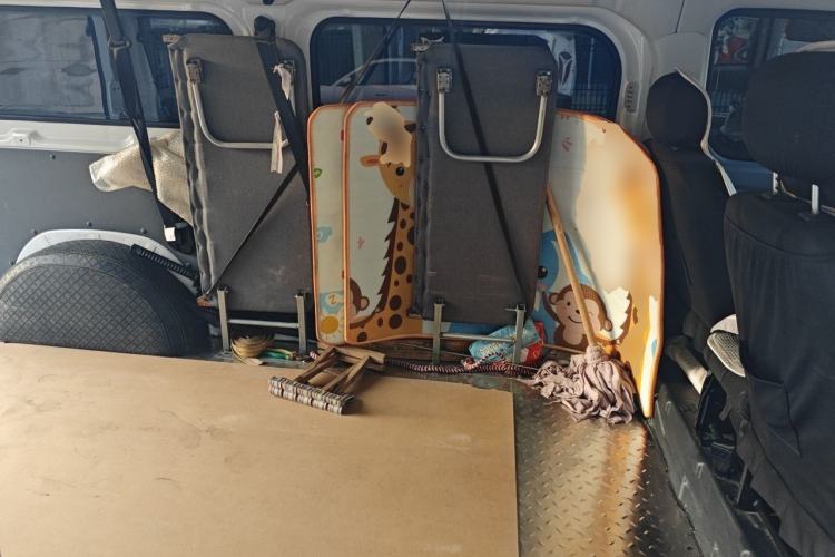 Used Foton Fengjing i9  Left Rear Seat