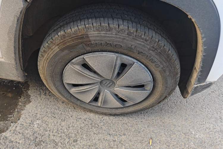 Used Foton Fengjing i9  Right Front Wheel Hub