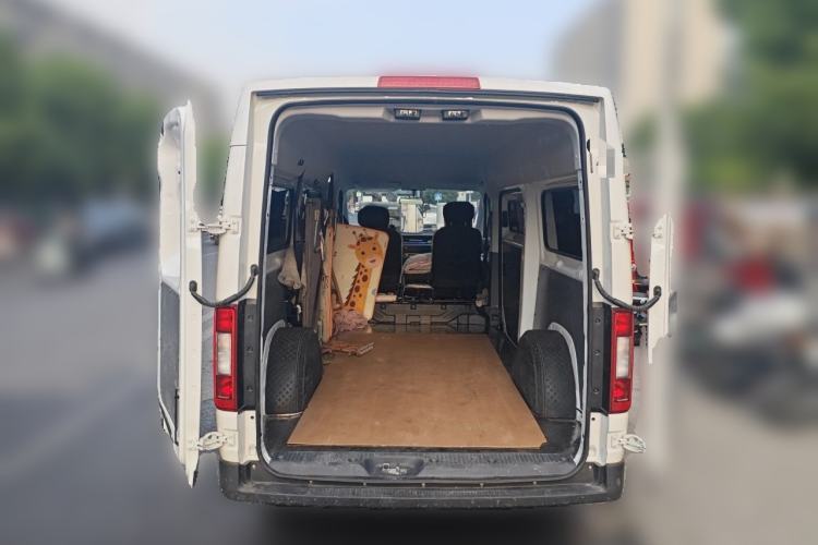 Used Foton Fengjing i9  Trunk