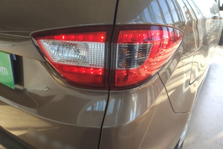 Used Foton Gatu ix5 2016 1.5L Zhiyue Model Right Rear Taillight