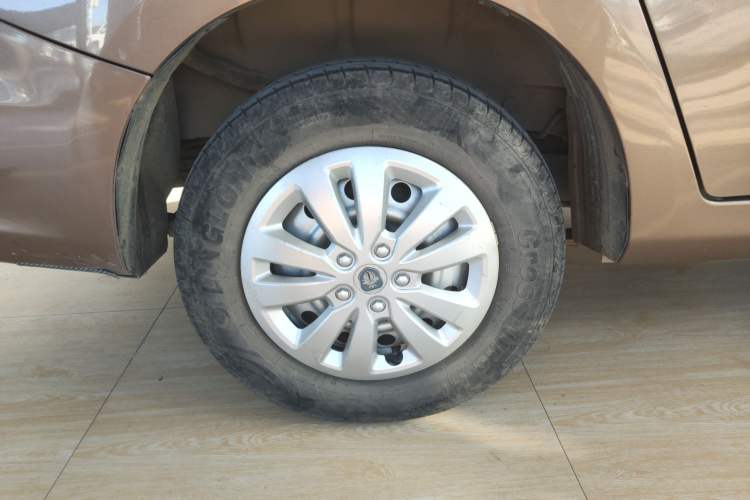 Used Foton Gatu ix5 2016 1.5L Zhiyue Model Right Rear Wheel Hub