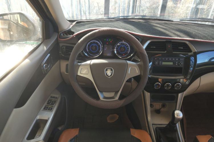 Used Foton Gatu ix5 2016 1.5L Zhiyue Model Steering Wheel
