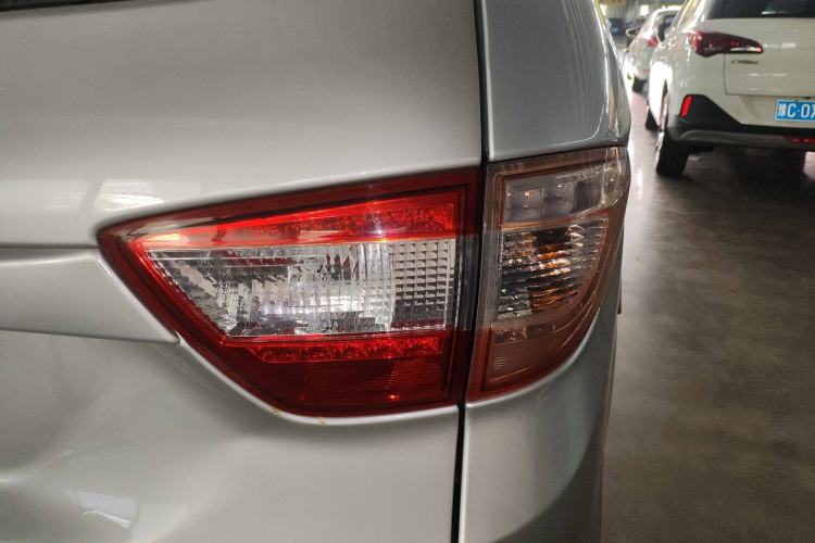 Used Foton Gatu ix5 2016 1.5L Zhiyue Model Right Rear Taillight