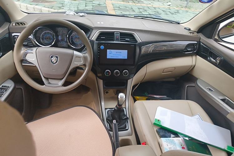 Used Foton Gatu ix5 2016 1.5L Zhiyue Model Center Console