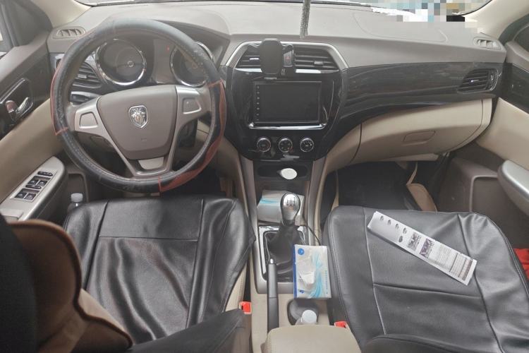 Used Foton Gatu ix5 2016 1.5L Zhiyue Model Center Console