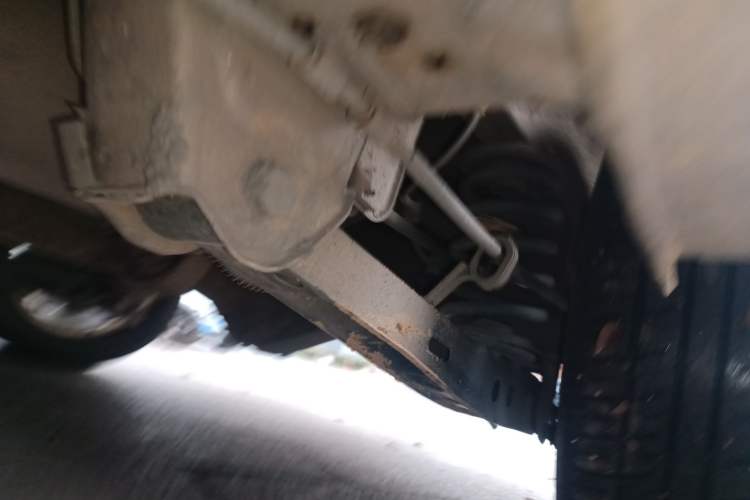 Used Foton Gatu ix5 2016 1.5L Zhiyue Model Chassis Rear Left