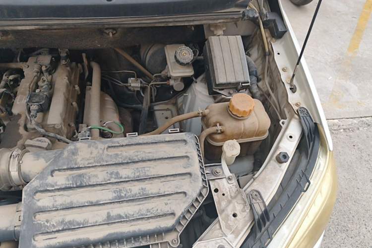 Used Foton Gatu ix5 2016 1.5L Zhiyue Model Engine Bay Left