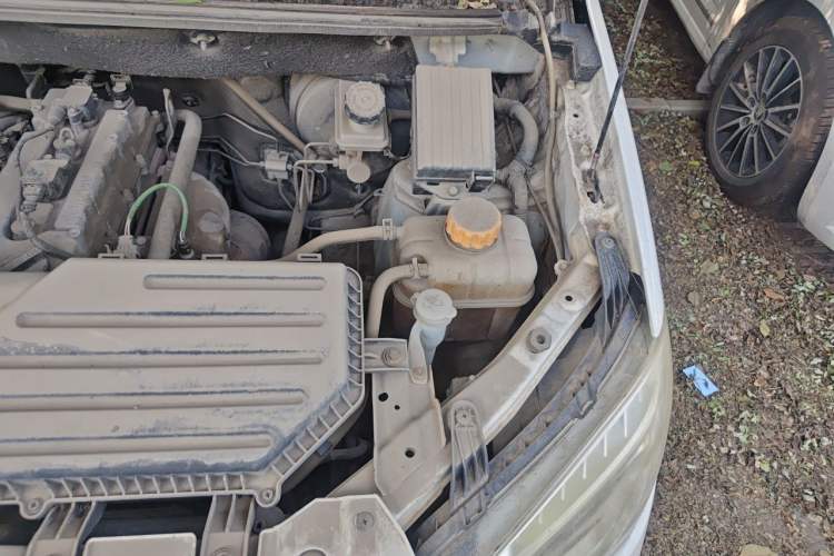 Used Foton Gatu ix5 2016 1.5L Zhiyue Model Engine Bay Left