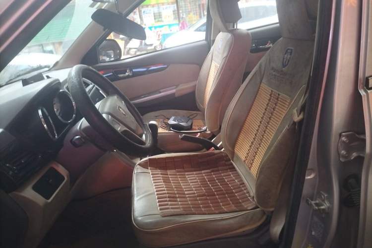Used Foton Gatu ix5 2016 1.5L Zhiyue Model Left Front Seat