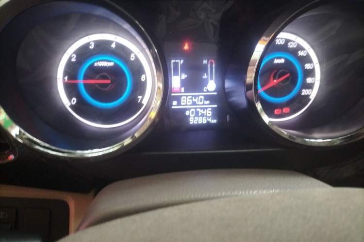 Used Foton Gatu ix5 2016 1.5L Zhiyue Model Odometer Close Up