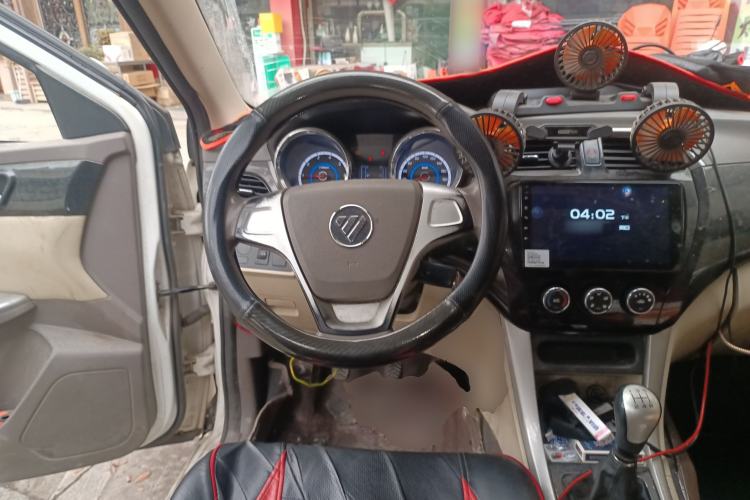 Used Foton Gatu ix5 2016 1.5L Zhiyue Model Steering Wheel