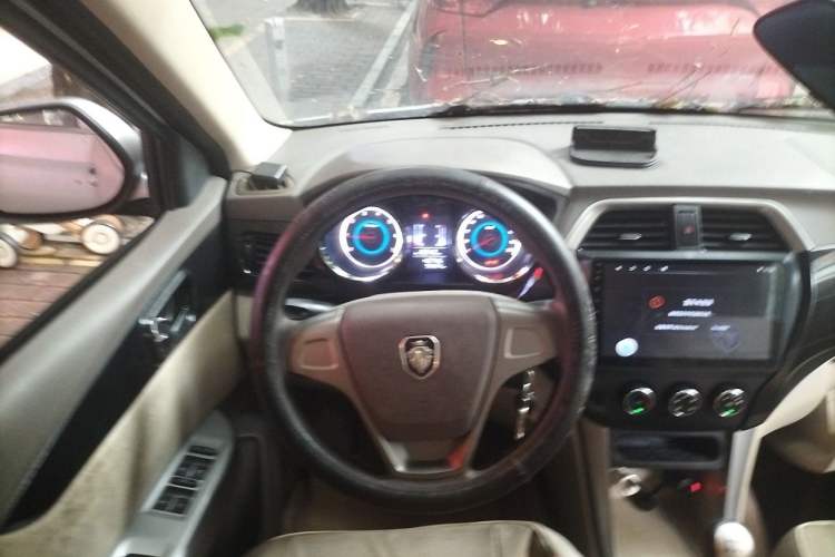 Used Foton Gatu ix5 2016 1.5L Zhiyue Model Steering Wheel