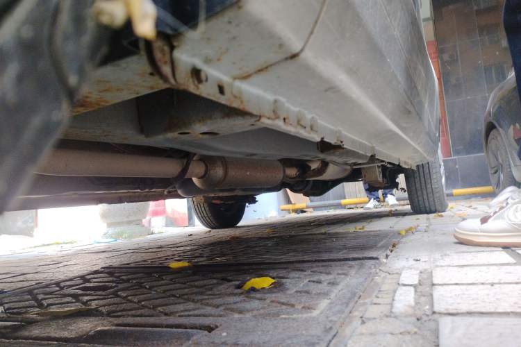 Used Foton Gatu ix5 2016 1.5L Zhiyue Model Chassis Front Left