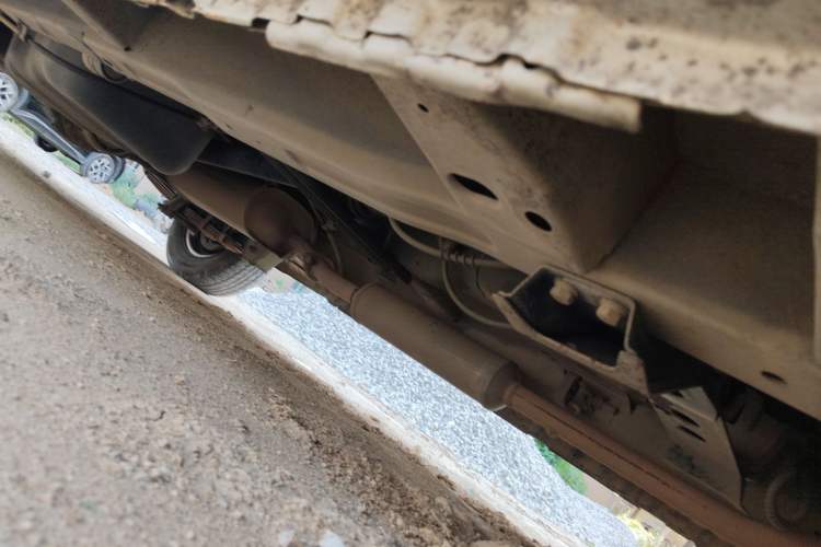 Used Foton Gatu ix5 2016 1.5L Zhiyue Model Chassis Front Right