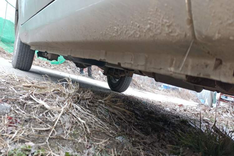 Used Foton Gatu ix5 2016 1.5L Zhiyue Model Chassis Front Right