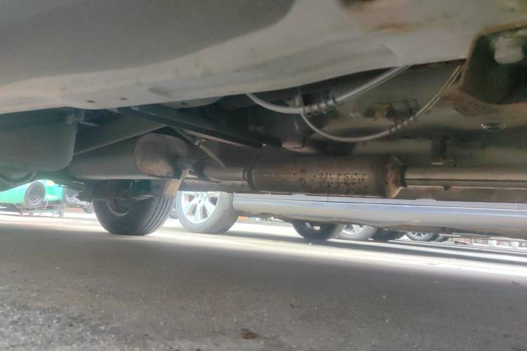 Used Foton Gatu ix5 2016 1.5L Zhiyue Model Chassis Front Right