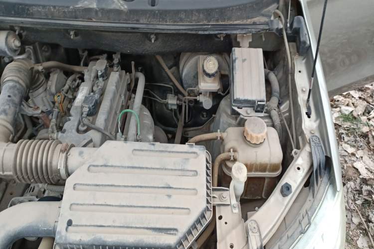 Used Foton Gatu ix5 2016 1.5L Zhiyue Model Engine Bay Left