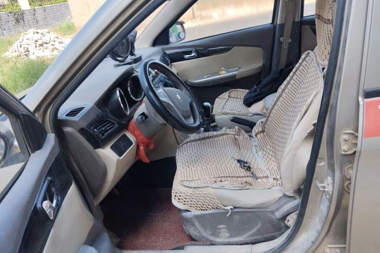Used Foton Gatu ix5 2016 1.5L Zhiyue Model Left Front Seat