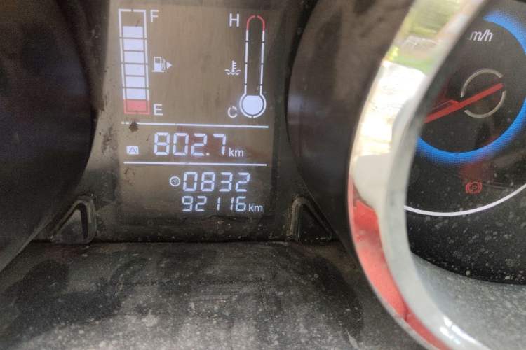 Used Foton Gatu ix5 2016 1.5L Zhiyue Model Odometer Close Up