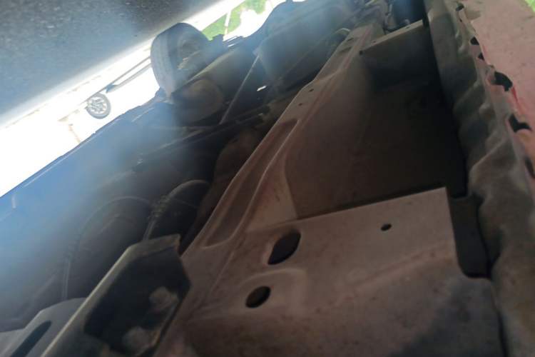 Used Foton Gatu ix5 2017 1.2L Zhiyue Model Chassis Front Right