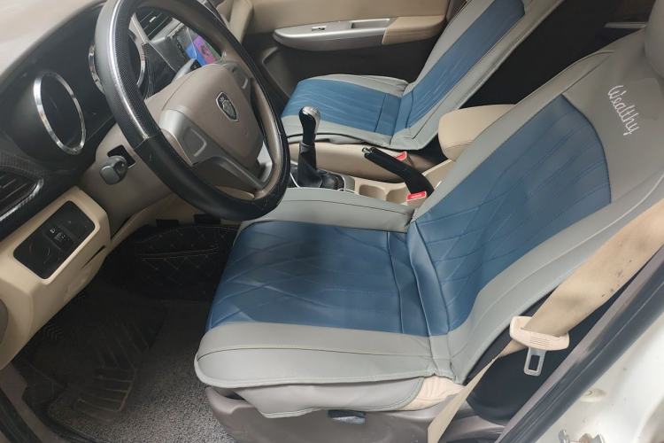 Used Foton Gatu ix5 2018 1.5L Standard Version DAM15DL Left Front Seat