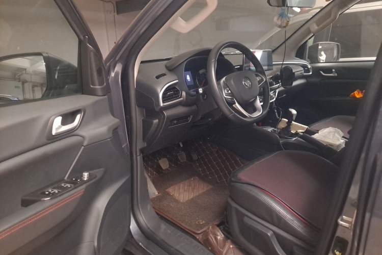 Used Foton General F9 2022 2.0T Gasoline Manual 4x4 Enjoyment Version Standard Cab 4G20TI5 Driver Seat