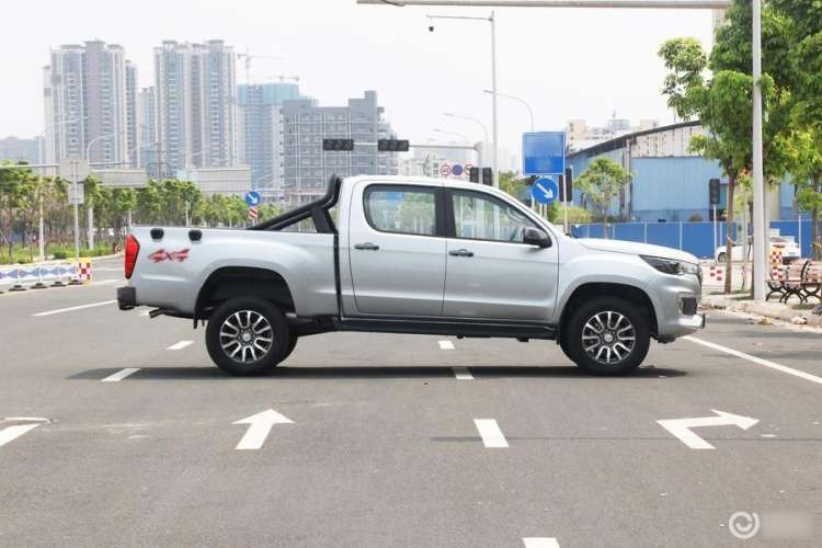 Used Foton General F9 2023 2.0T Gasoline Manual 4x4 Struggle Elite Long-Box Version 4G20TI5 Exterior 3