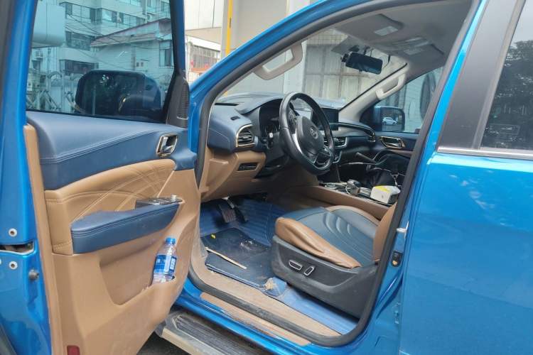 Used Foton General F9 2022 2.0T Diesel Automatic 4x4 Enjoyment Version Standard Cab 4F20TC Driver Seat