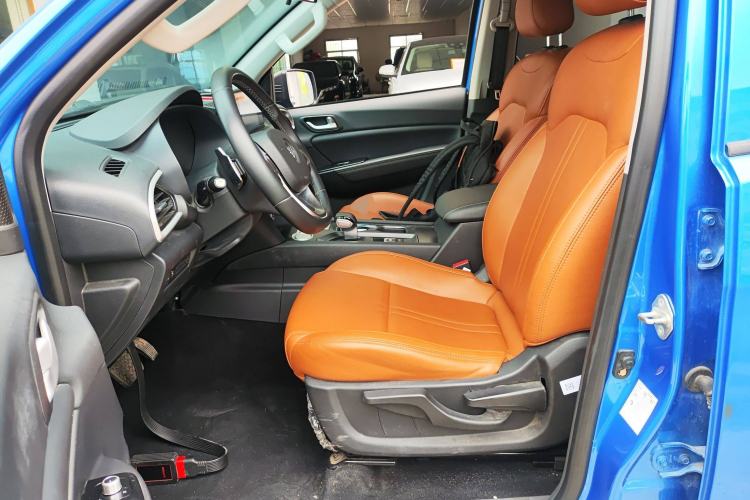 Used Foton General F9 2022 2.0T Diesel Automatic 2WD Enjoyment Version with Long Bed 4F20TC Left Front Seat