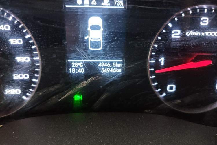 Used Foton General F9 2022 2.0T Diesel Manual 4x4 Enjoyment Version with Long Bed – 4F20TC Odometer Close Up
