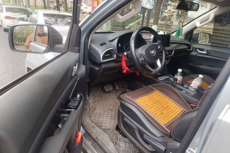 Used Foton General F9 2022 2.0T Diesel Automatic 2WD Enjoyment Version with Long Bed 4F20TC Driver Seat
