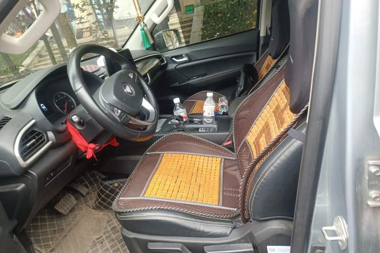Used Foton General F9 2022 2.0T Diesel Automatic 2WD Enjoyment Version with Long Bed 4F20TC Left Front Seat