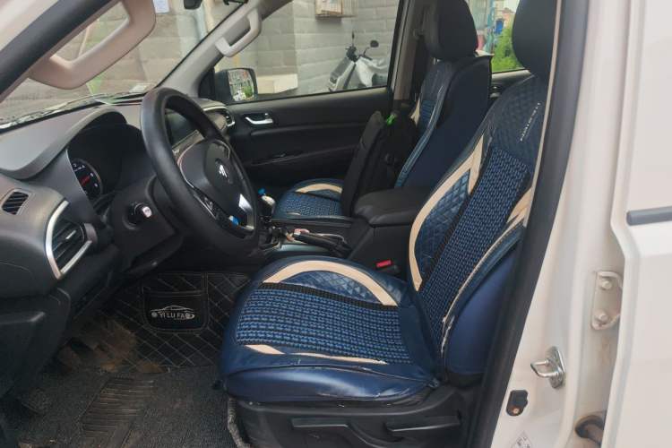 Used Foton General F9  Left Front Seat