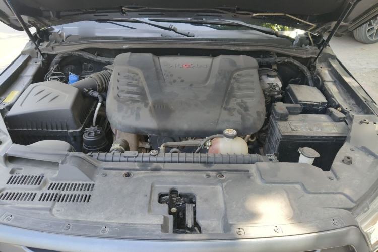 Used Foton General F9 2023 2.0T Diesel Automatic 4x4 Youth Luxury Long-Body Version 4F20TC Engine Bay
