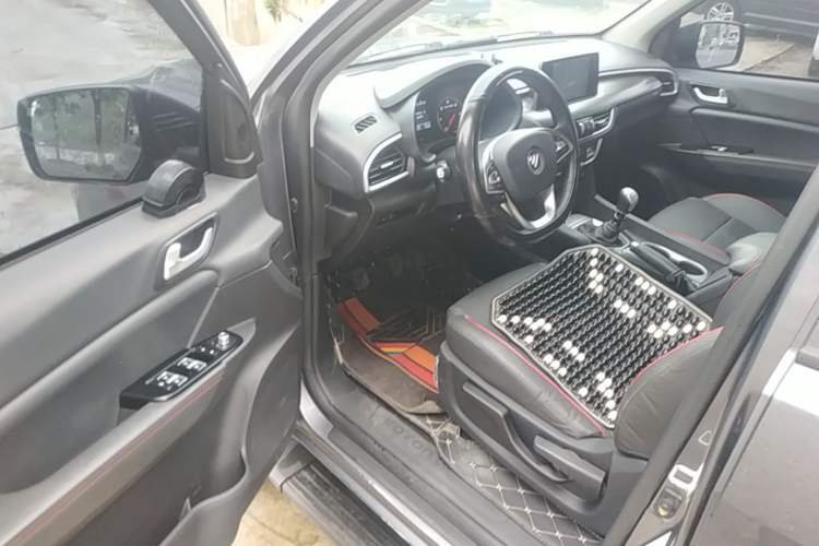 Used Foton General F9 2023 2.0T Diesel Manual 4x4 Youth Luxury Long-Body Version 4F20TC Driver Seat