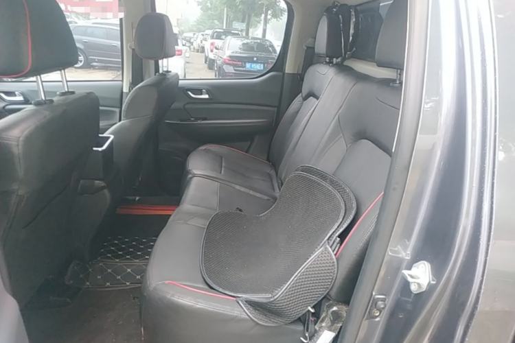 Used Foton General F9 2023 2.0T Diesel Manual 4x4 Youth Luxury Long-Body Version 4F20TC Left Rear Seat