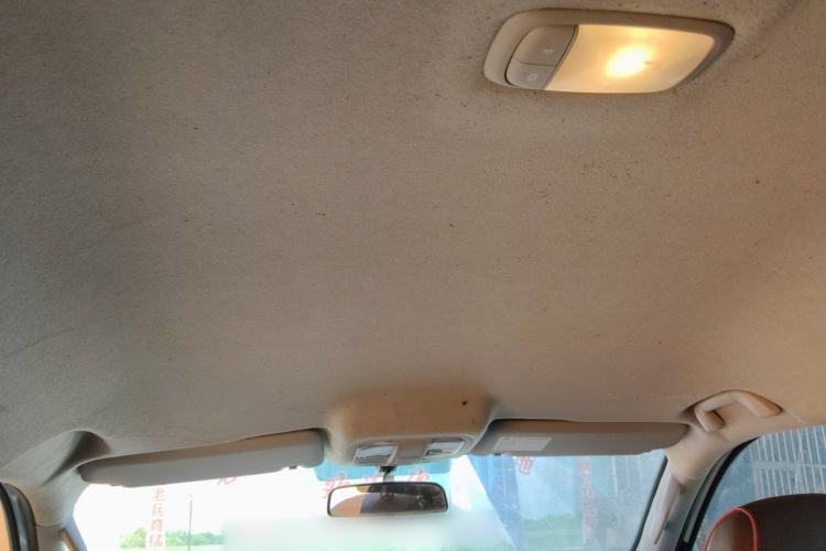 Used Foton General F9 SUV 2022 2.0T Gasoline Automatic Two-Wheel Drive Luxury Version Headliner