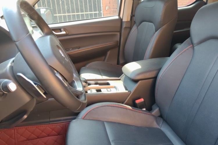 Used Foton General F9 SUV 2022 2.0T Gasoline Automatic Two-Wheel Drive Luxury Version Left Front Seat