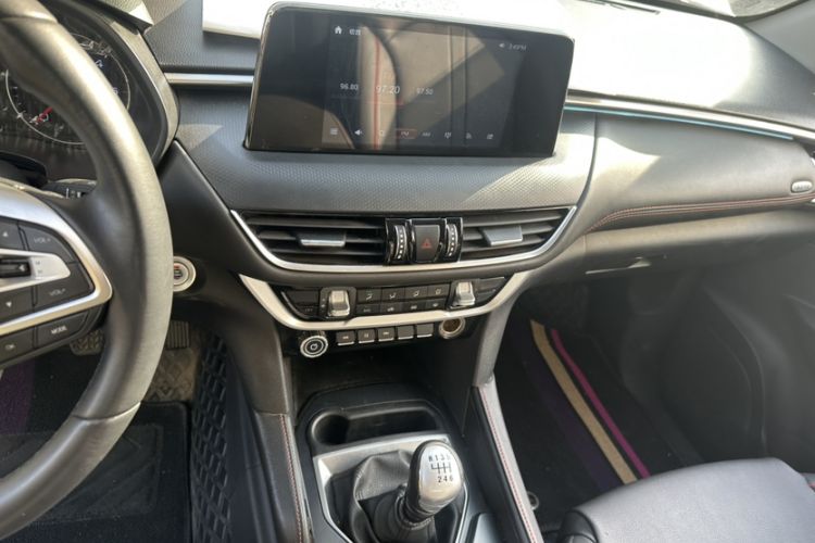 Used Foton General G9 2021 2.0T Armored Great General Manual Two-Wheel Drive Leisure Edition Enjoyment Type Long Bed 4F20TC Audio And AC Panel